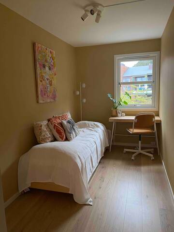 Hjemmekoselig leilighet over Oslo gallery image 2