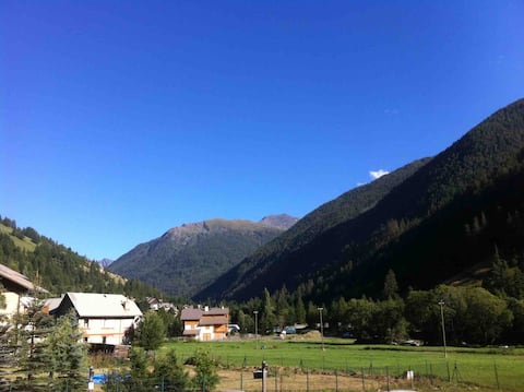Abriès-Cozy apartment for 4 people