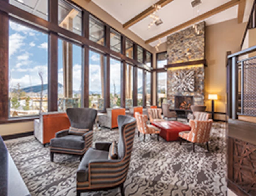The Lobby welcomes great sitting and views of the mountains. Cozy fireplace to warm you after a day of skying or being downtown to watch the Sundance Film Festival.