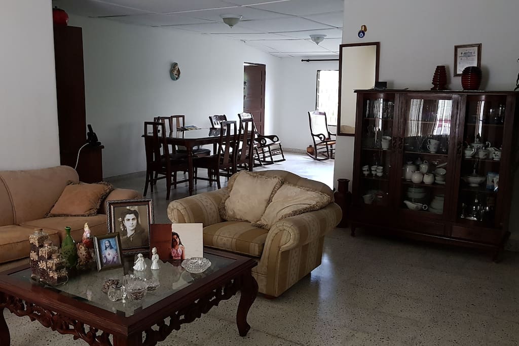 Living Room - Dinner Table - TV Space