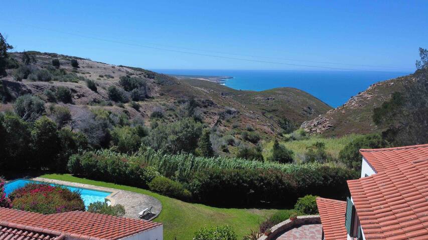 8 room villa with breathtaking view of the sea gallery image 3