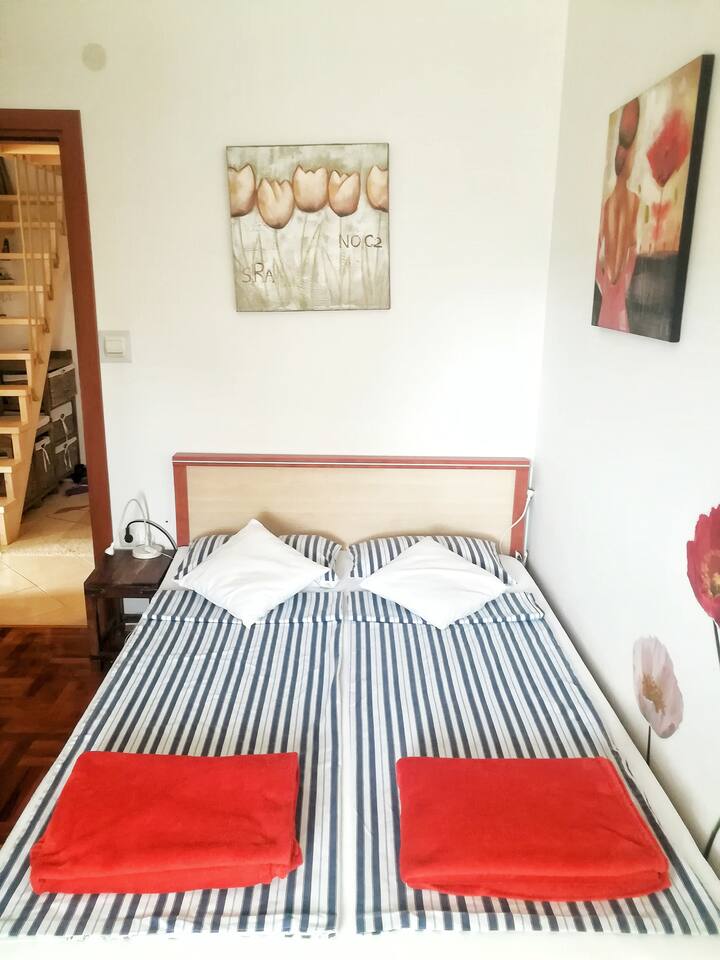 Bedroom with a double bed.