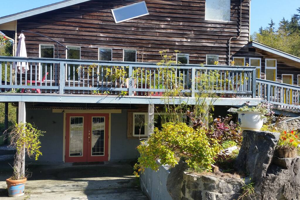 Beautiful, bright and spacious west coast getaway - Bamfield의 주택에서 살아보기, 브리티쉬 컬럼비아 (British Columbia), 캐나다