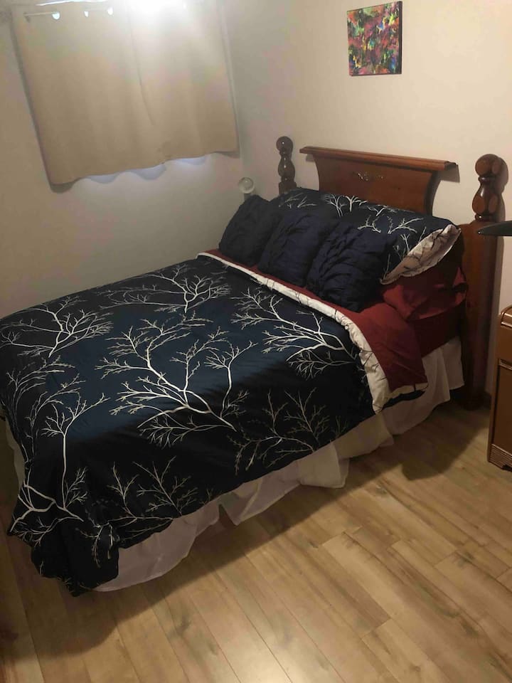 Schlafzimmer 2