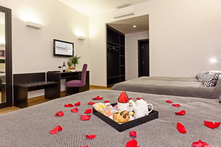 Fabio Massimo Rome Suite House gallery image 5