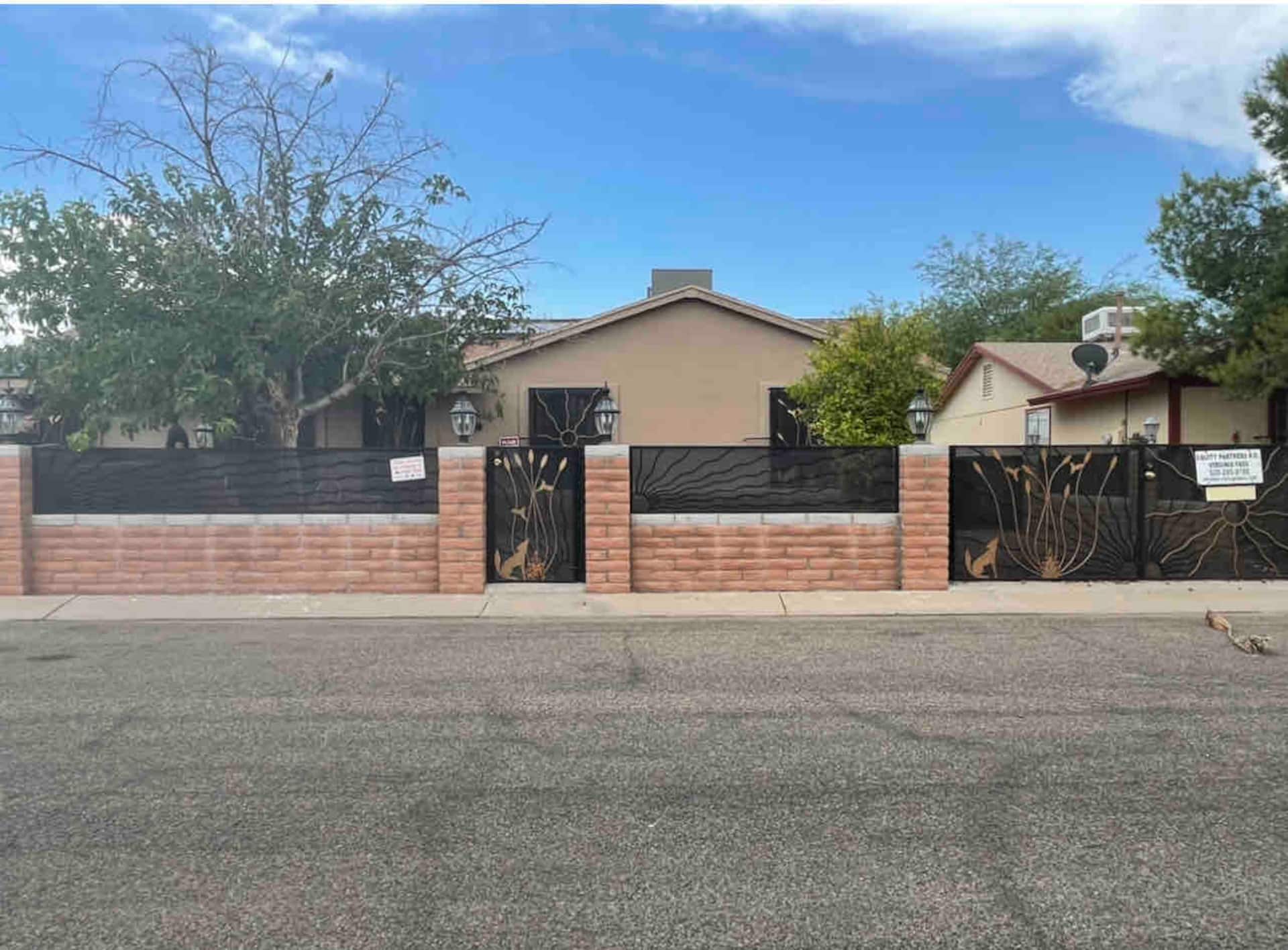 Nice 4 bedroom, 2bth with heated pool and patio