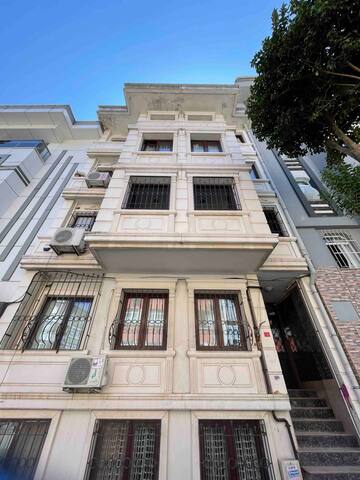 Luxury flat 3+1 near Fatih mosque (No:2) gallery image 2