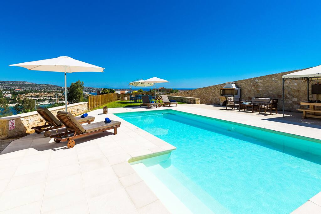 35 sqm ecological swimming pool, that can also be heated upon request with additional fee