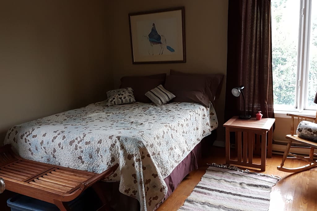 Bedroom 1 - very comfortable room with a queen bed. (These rooms are booked separately)