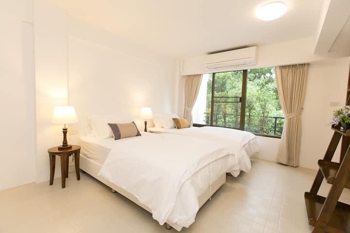 Sexto dormitorio en el nivel tres