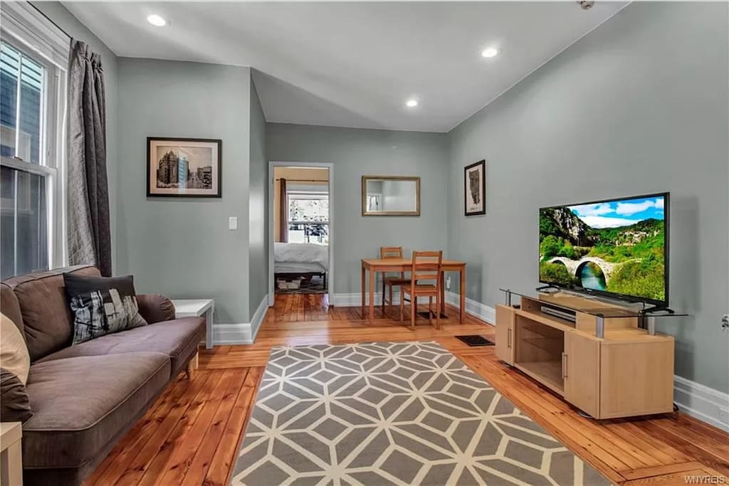 Modern apartment in the heart of Buffalo