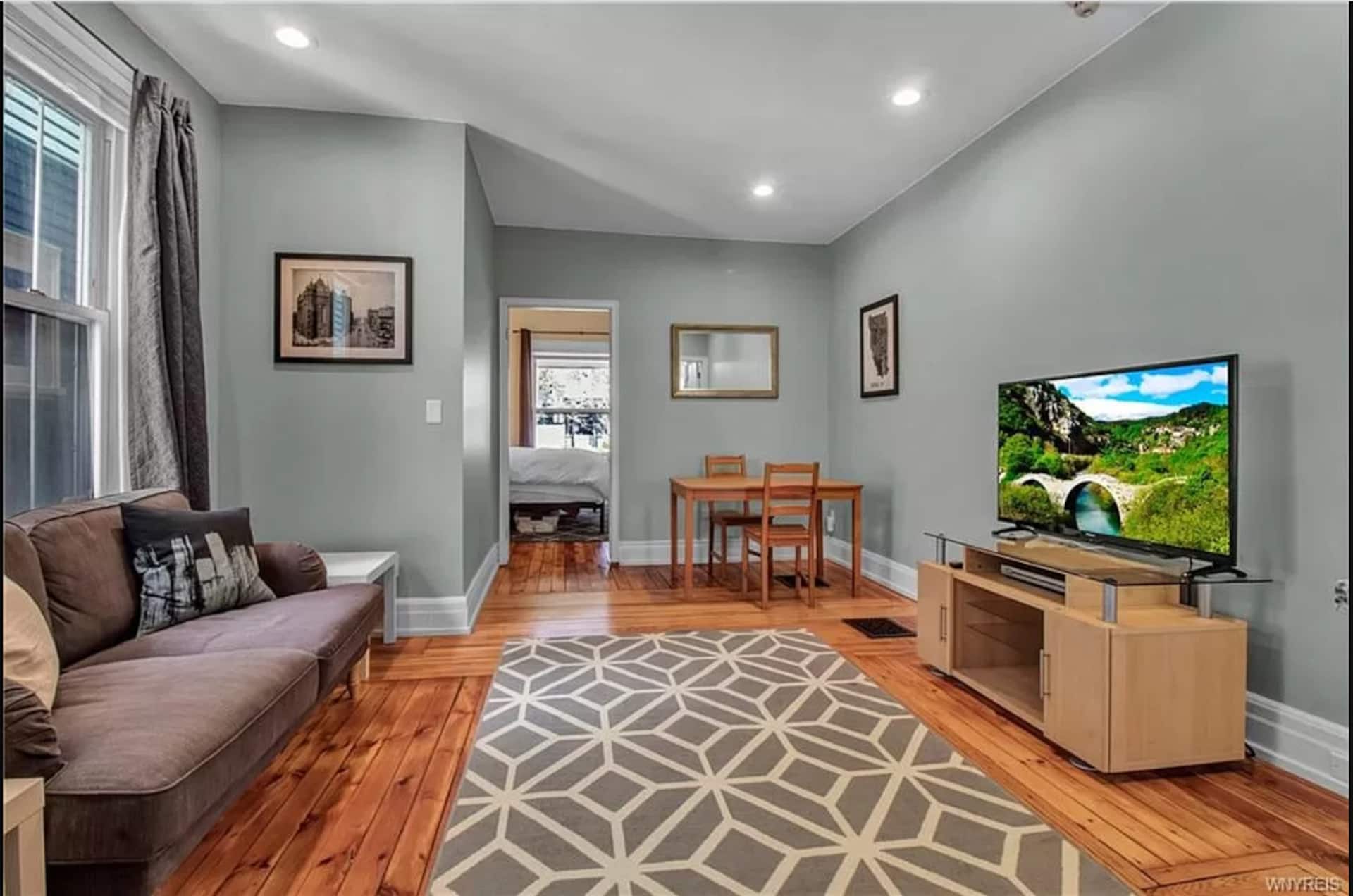 Modern apartment in the heart of Buffalo