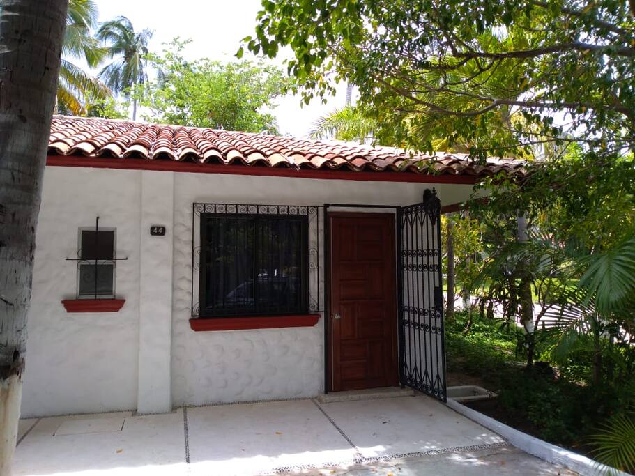 Entrada al Oasis