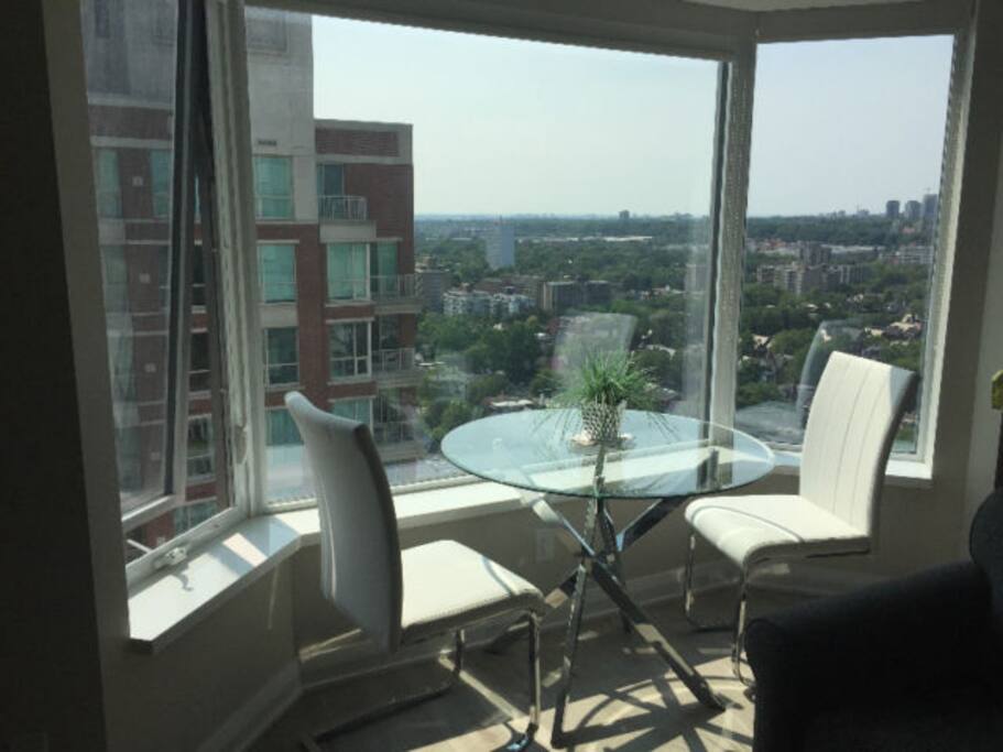 Enjoy great views while eating breakfast.
