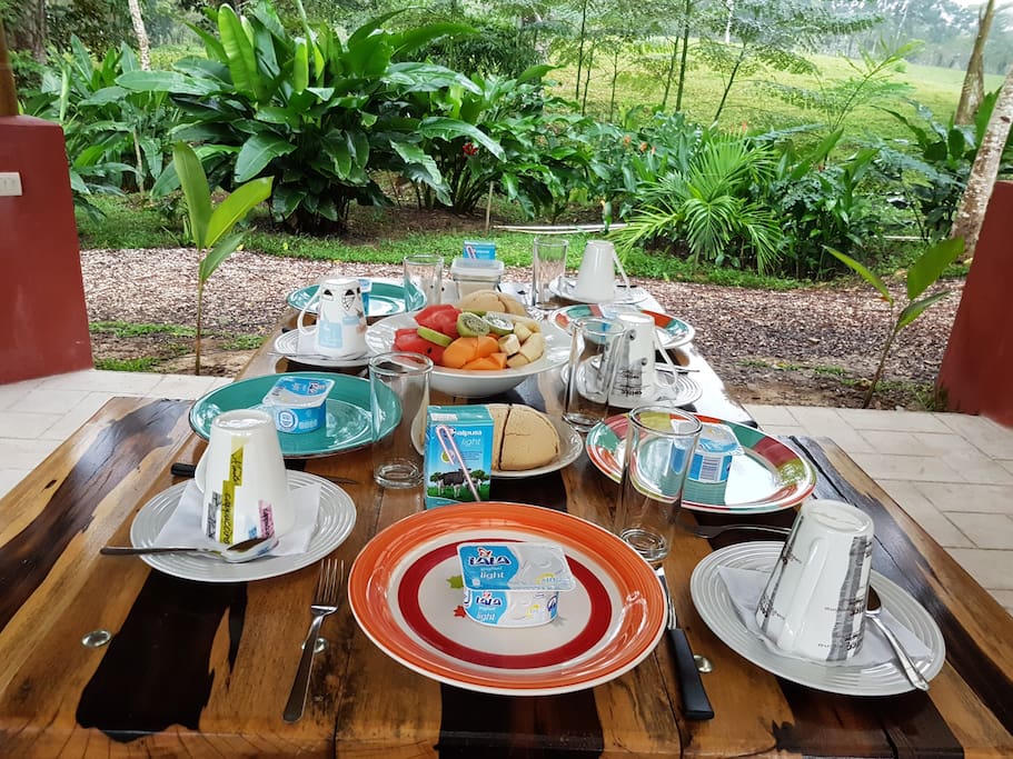 Desayuno en la selva