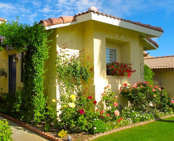 Private Casita Near Coachella Valley Attractions