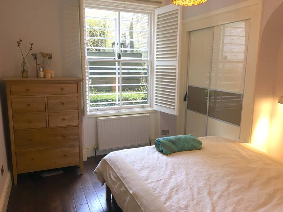 We have a super comfy bed and the room is quiet - it faces the garden.