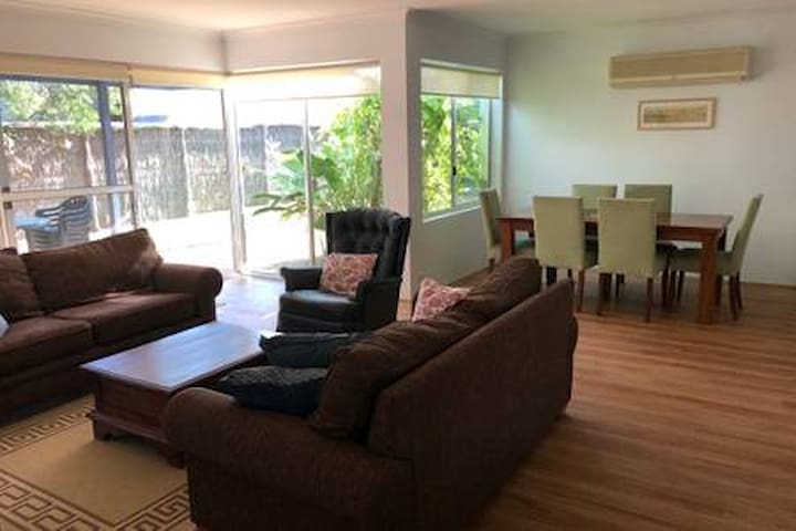 Broadwater Resort Executive Villa