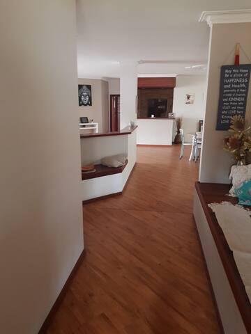 Open plan large house gallery image 3