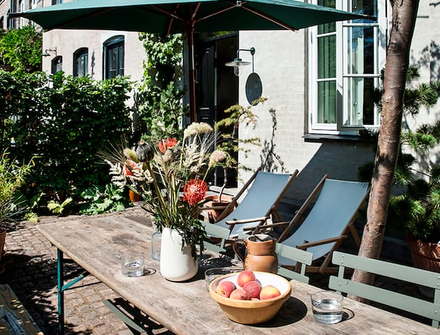 COPENHAGEN TOWNHOUSE