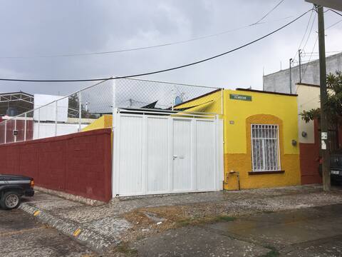 Posada de los Olmecas (Olmec Inn)