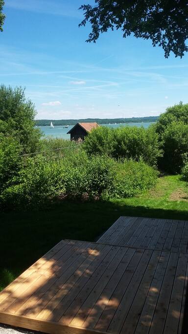 Unsere Holzterrassen mit anschl. Seezugang