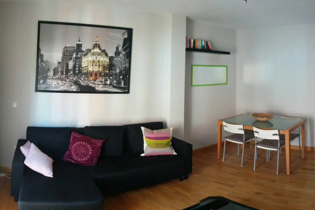 Living-Dinning room / Salon-Comedor