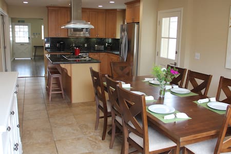 Newly-Furnished Oceanside Home!