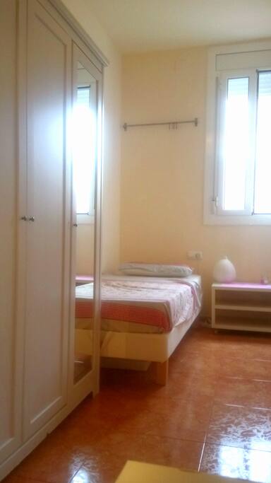 Cama, Armario