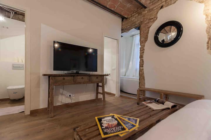 Grey Vintage Paral.lel Barcelona Centro - Barcelona