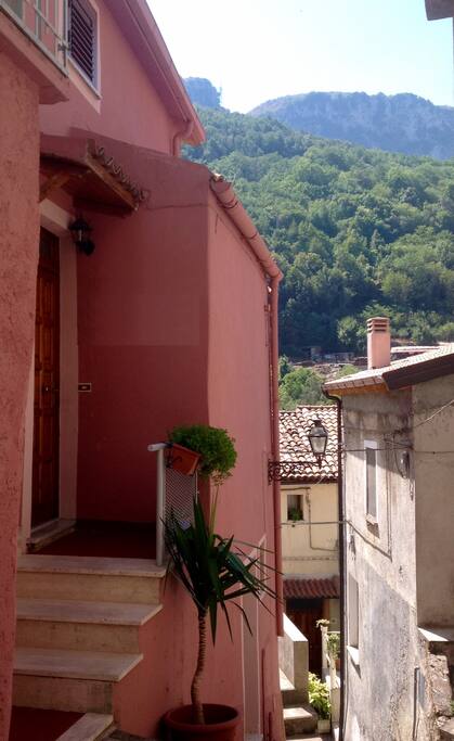 L'ingresso