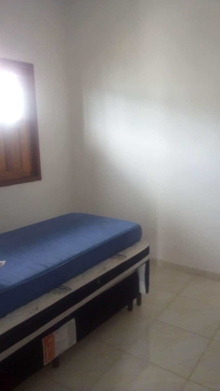 Dhomë gjumi 2