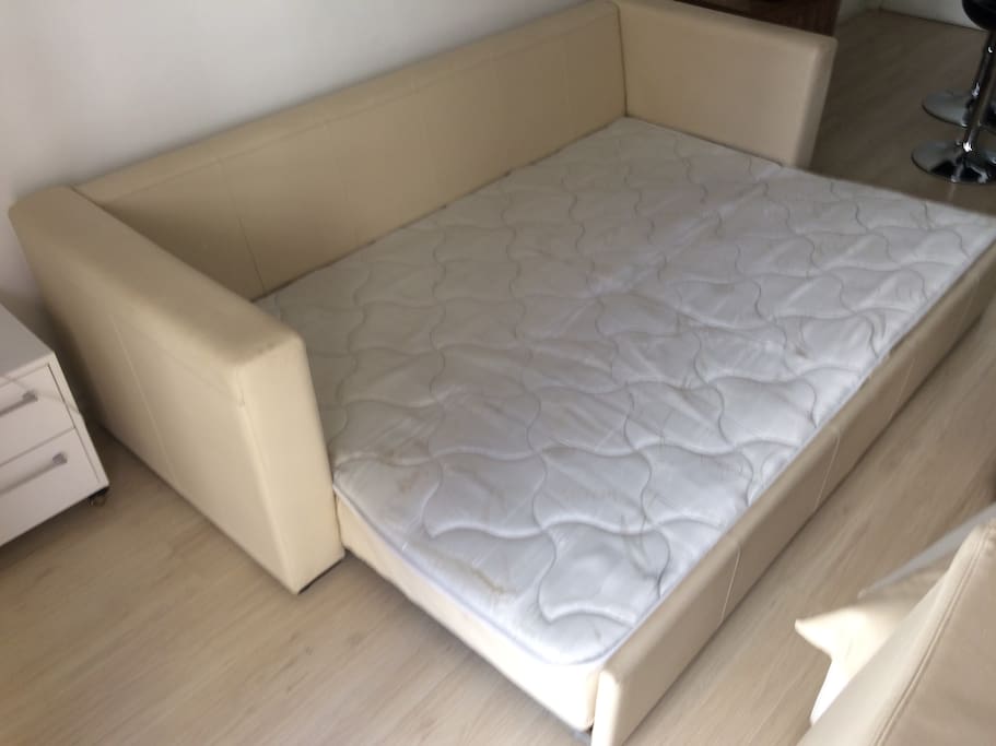 Sofá cama aberto