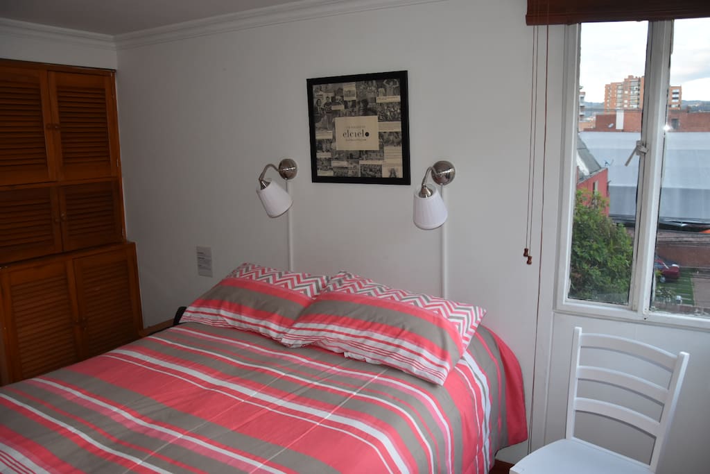 Double Bed Room with Mountain View