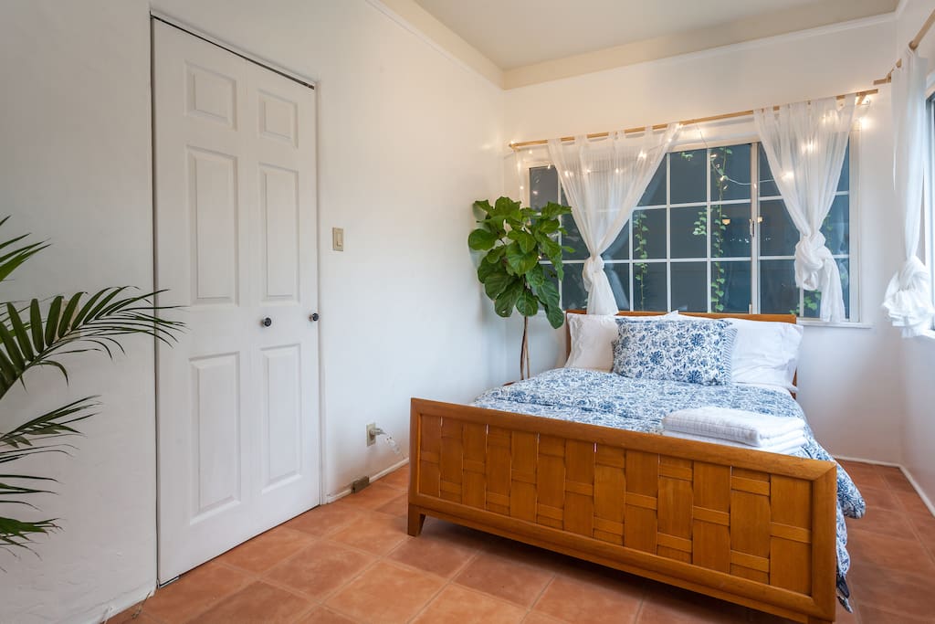 1st bedroom