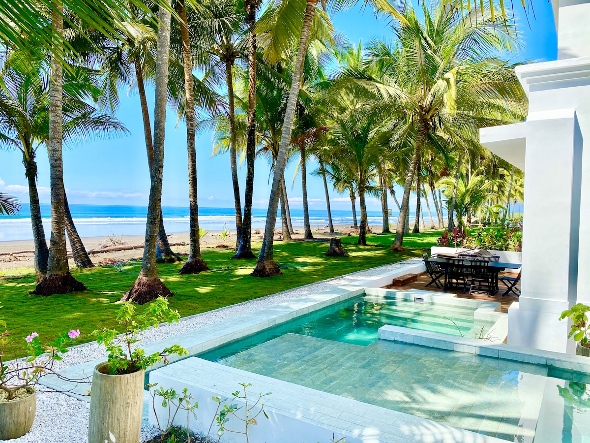 Contemporary Beach Front Gem – Gated Community! - Villas for Rent in Playa Hermosa, Provincia de Puntarenas, Costa Rica - Image 1