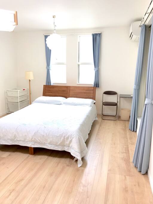 1st bed room