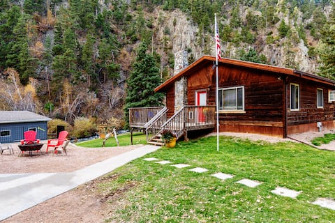 Creek-side Cabin | Hot Tub + Trout Fishing