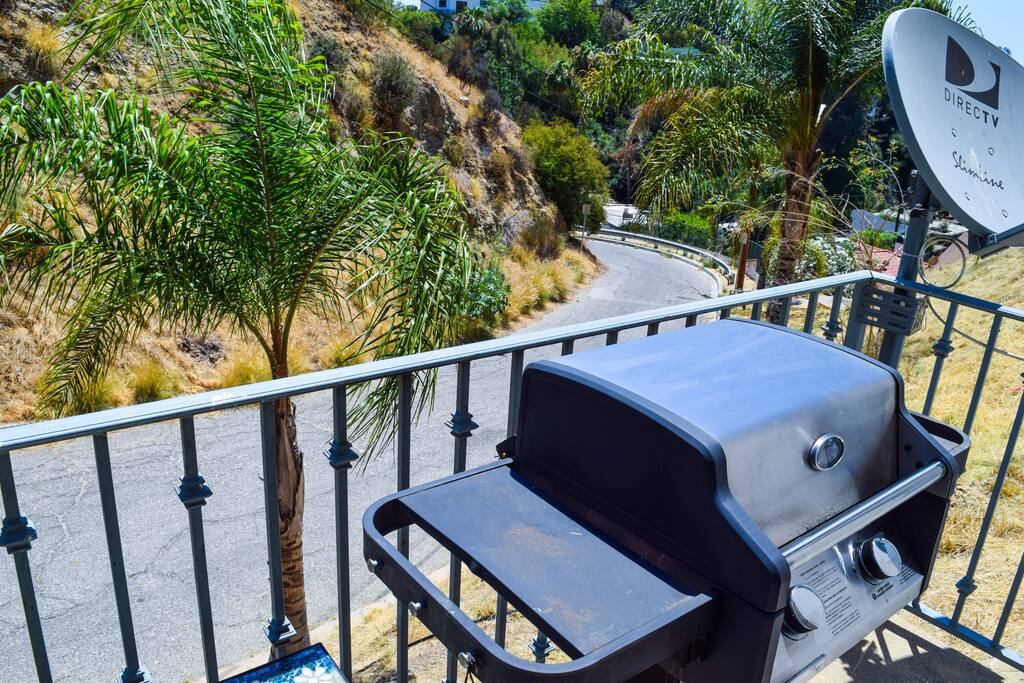 Grill for cooking - works pretty good