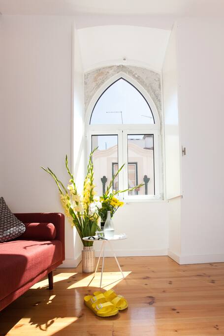 The sunny living room is the place to relax, after exploring the city’s vibrant life