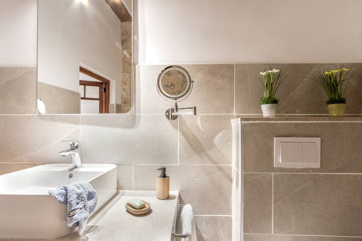 Townhouse Deluxe Can Butxaca By homevillas360 gallery image 5