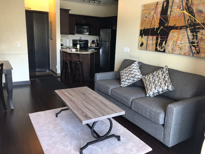 Tanya's Mountain Getaway 2br Sleeps 6 In Canmore - Canada
