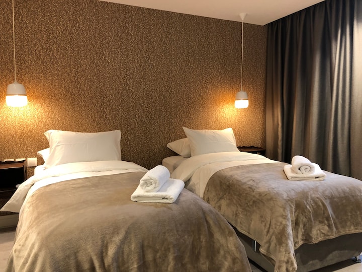 غرفة نوم ثانية ، خيار [2] سرير فردي