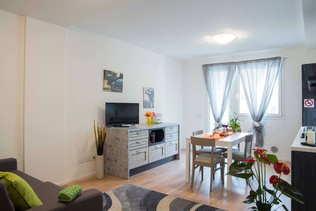salotto con terrazzo