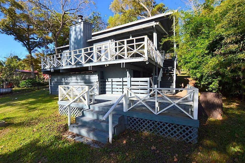 Two Levels of Decking over Looking You very Own Private Lake
