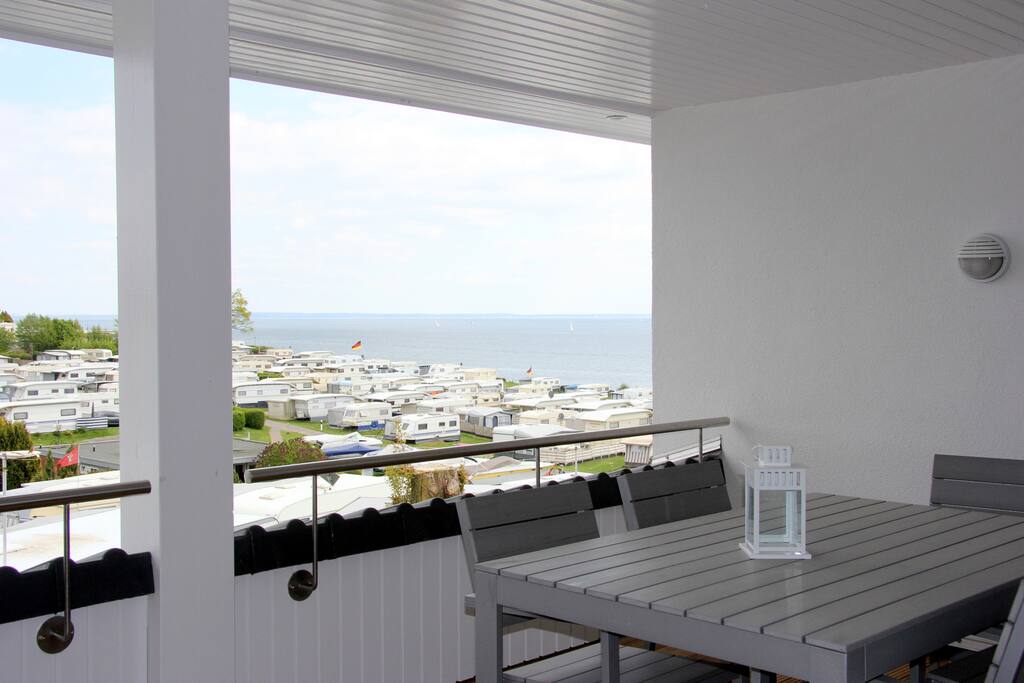 Balkon mit Ostseeblick
