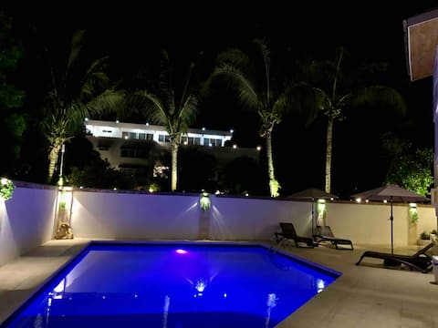 Luxury  Apartment 5 min from sosua beach w/jacuzzi