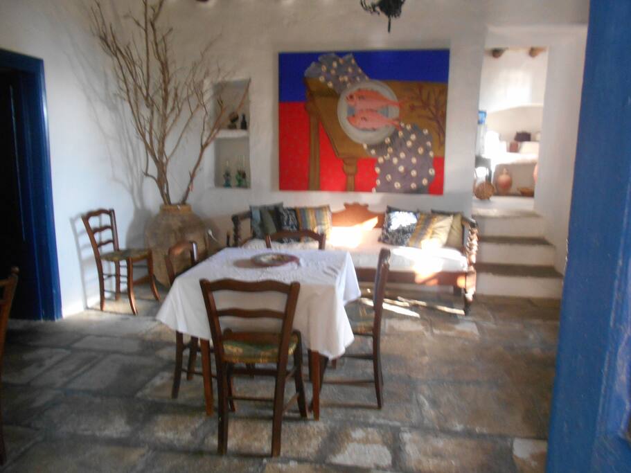 LOWER FLOOR L/R