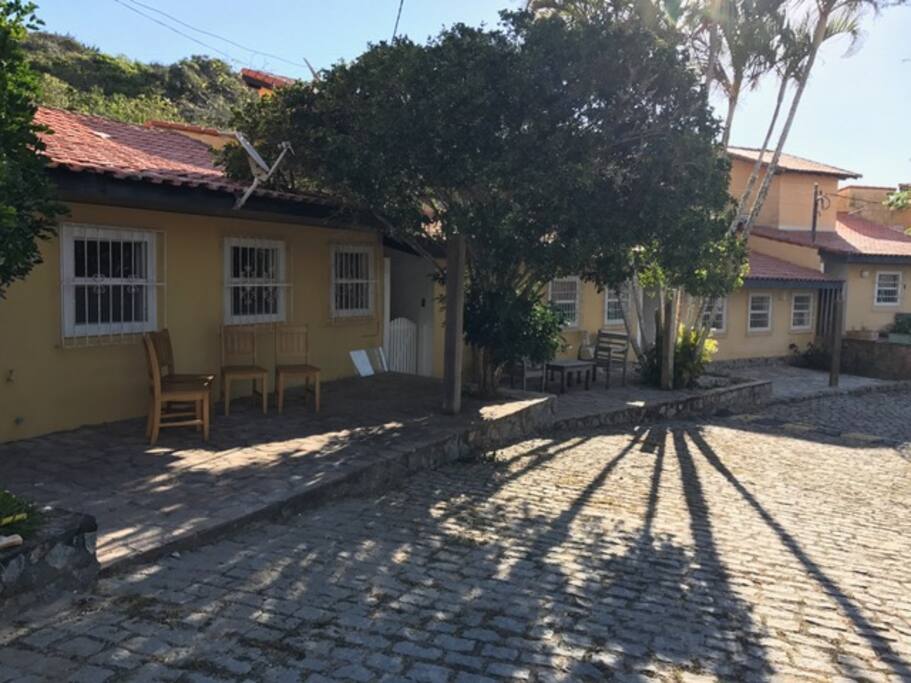 Casa aconchegante em condominio particular