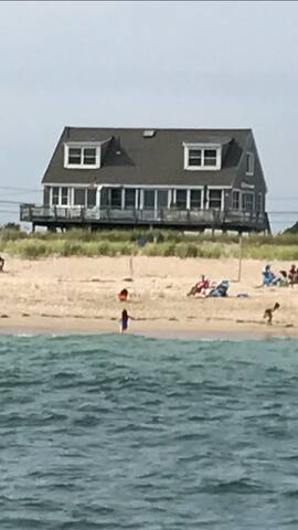 Oceanfront cottage, on the dunes, steps to ocean. gallery image 5
